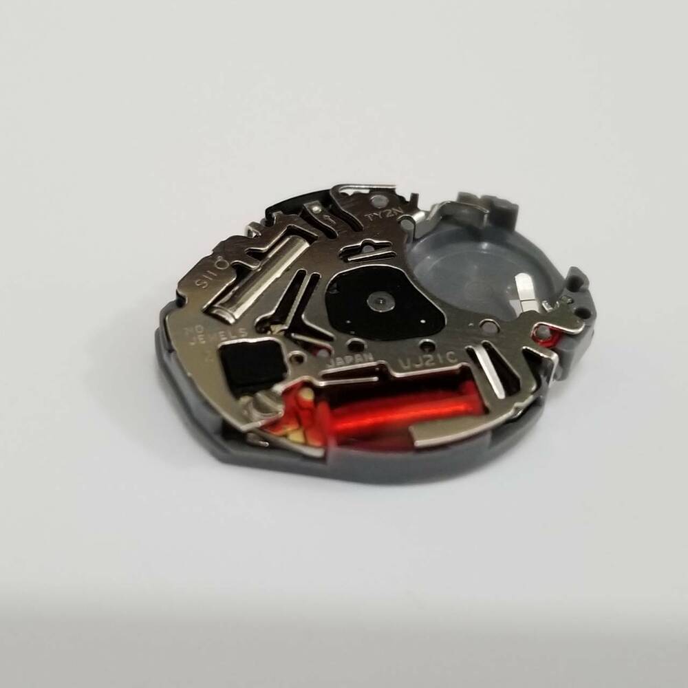 Hattori Epson TMI VJ21C quartz watch movement showcasing precise Japanese craftsmanship and reliable performance.