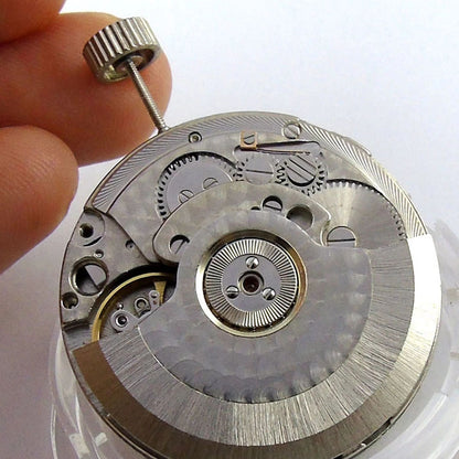 Seagull ST25 automatic watch movement with small second at 9H and decorative perlage finish.