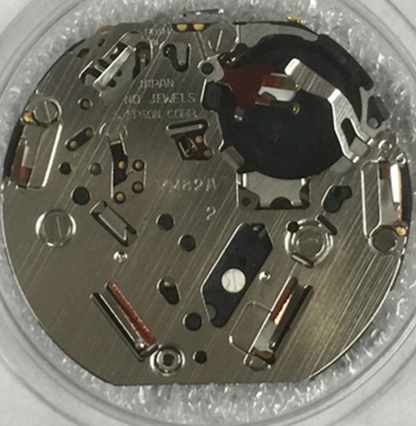 Hattori Epson TMI YM82A quartz watch movement, Japan-made, reliable precision for watch repairs.